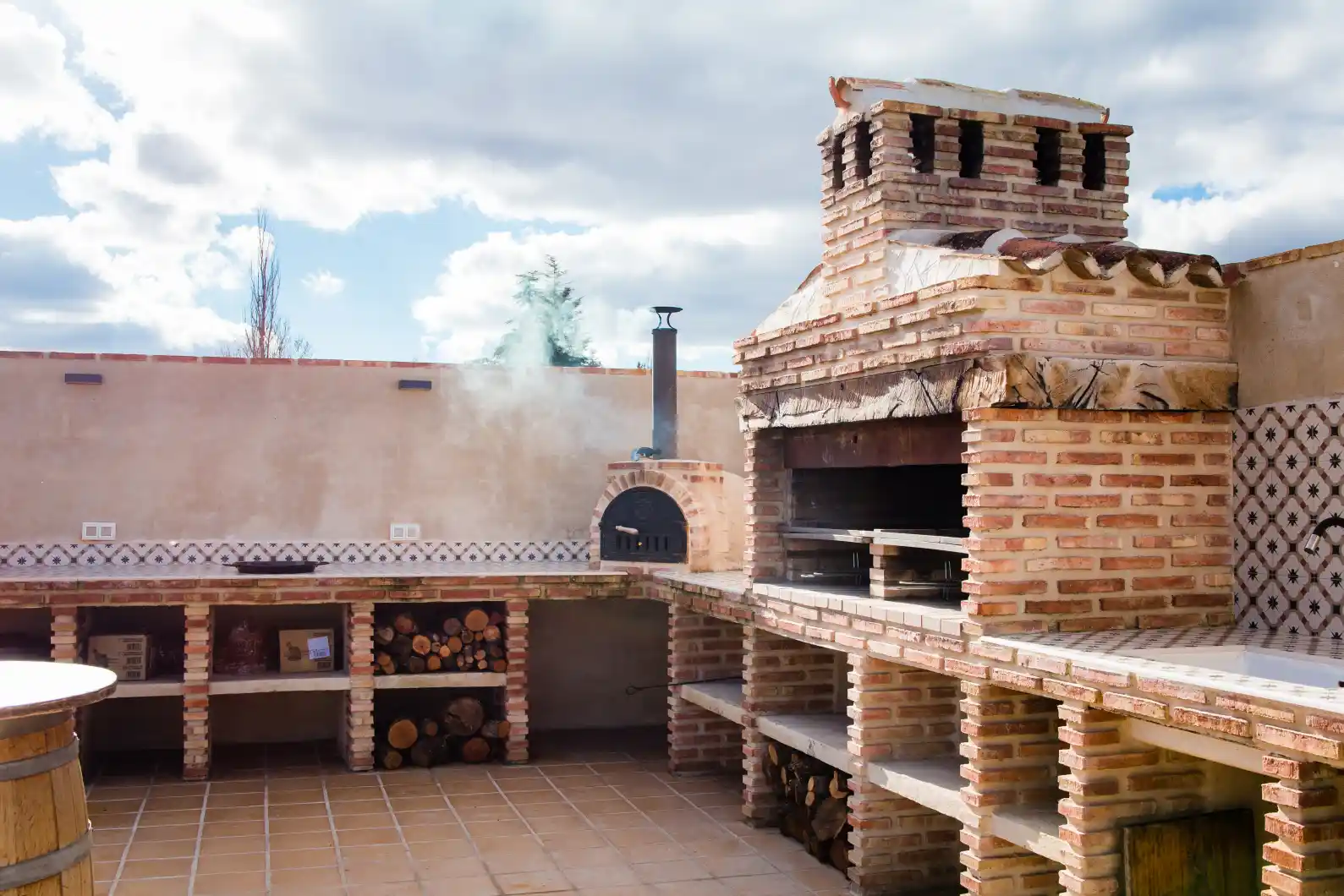 Zona Exterior Horno