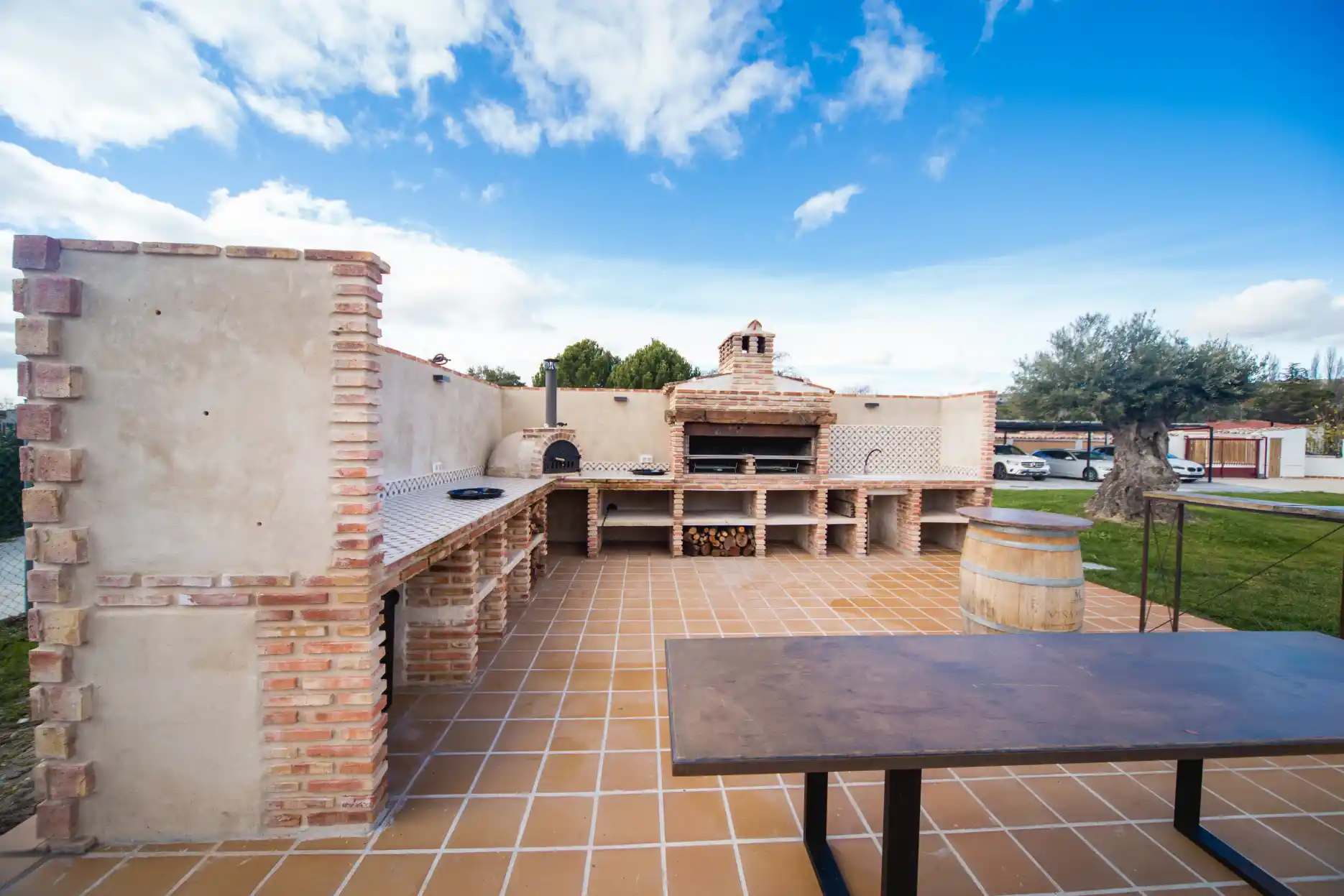 Zona Exterior Horno